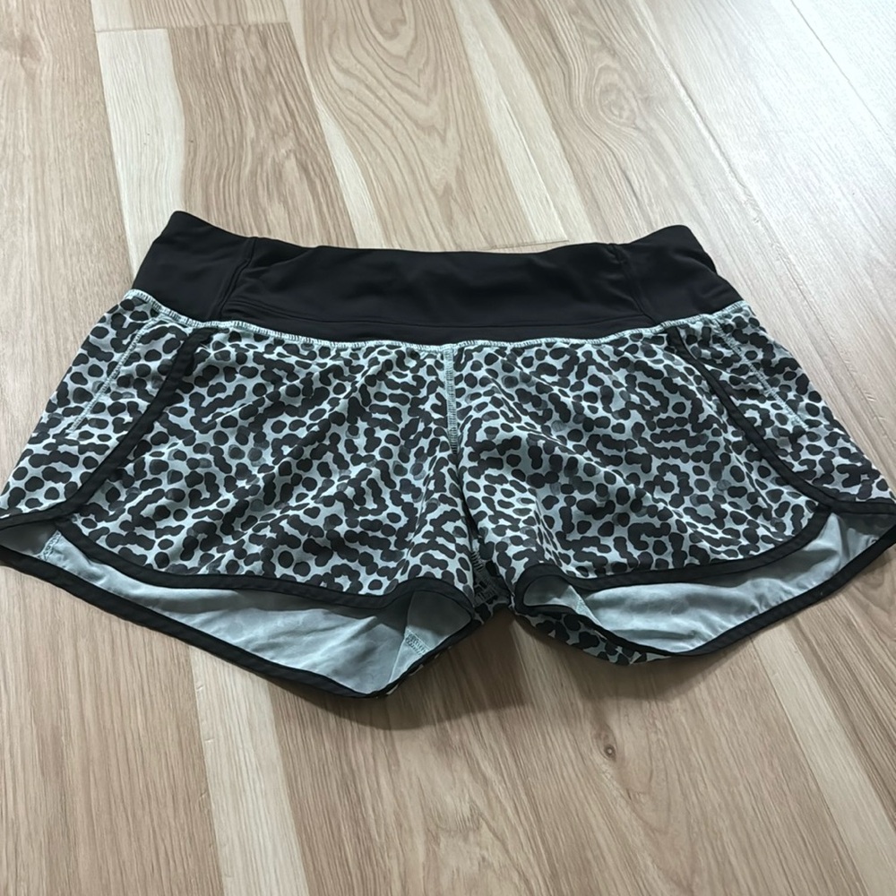 Lululemon Women Short